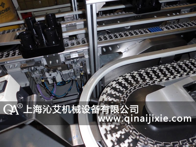 柔性鏈板輸送機(jī) 柔性鏈板輸送機(jī)